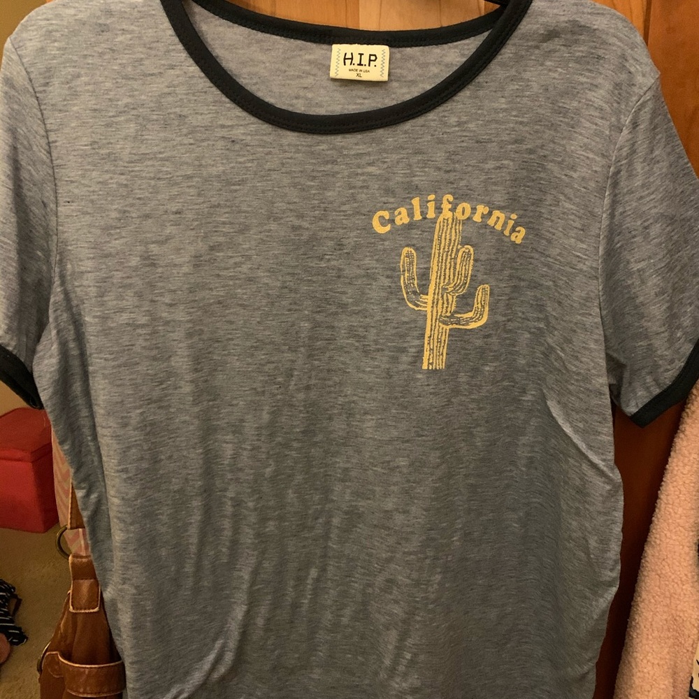 Comfy T-shirt - Picture 1 of 1